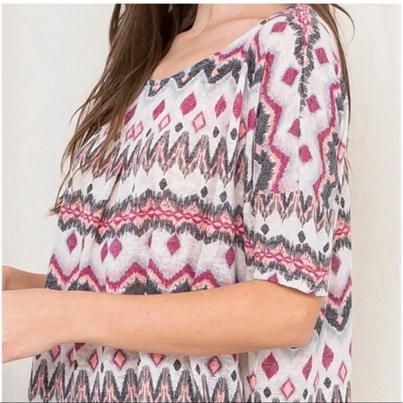 🆕 Tribal Scoop Neck Half Sleeve Tunic Sz. L - Picture 2 of 4